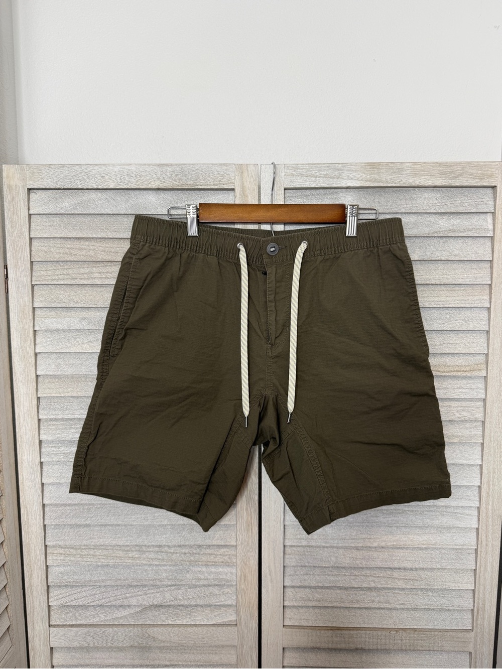 Vuori Men’s Ripstop Shorts V370 Large Dark Oregano Green Hiking